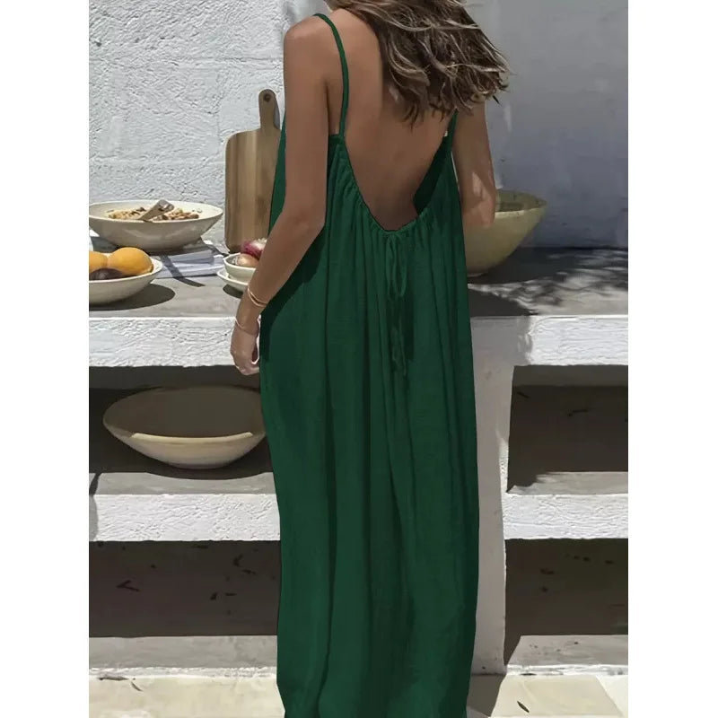 Robe dos nu ajustable NAÏADE Alba, robe d'été en tissu léger avec décolleté dans le dos, coloris blanc.